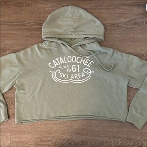 Vintage style Cataloochee Ski crop sweatshirt Woman’s Small